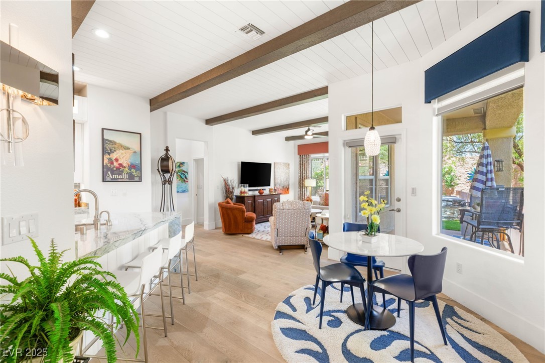 10404 Long Leaf Place