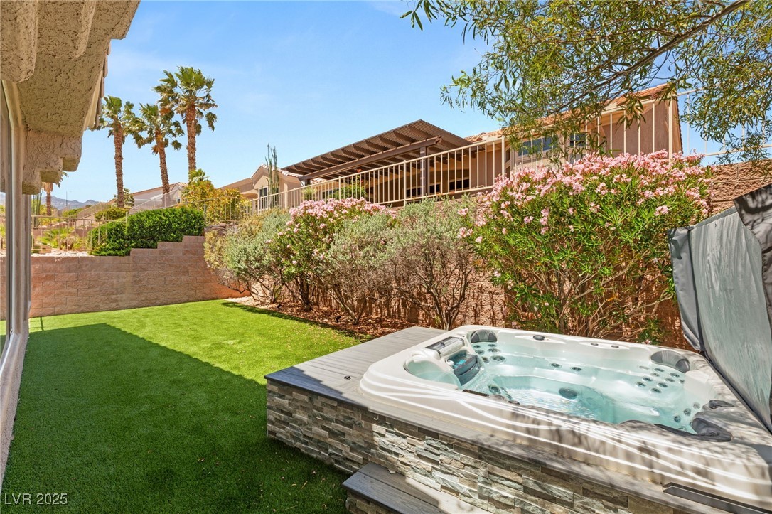 10404 Long Leaf Place