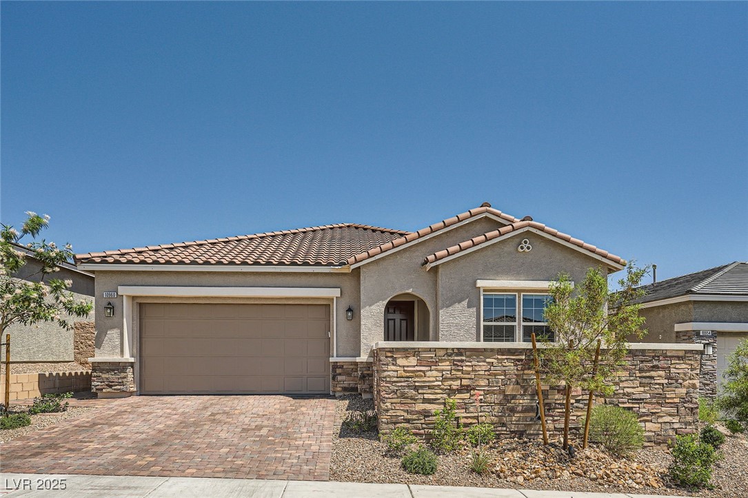 10960 Doresta Avenue