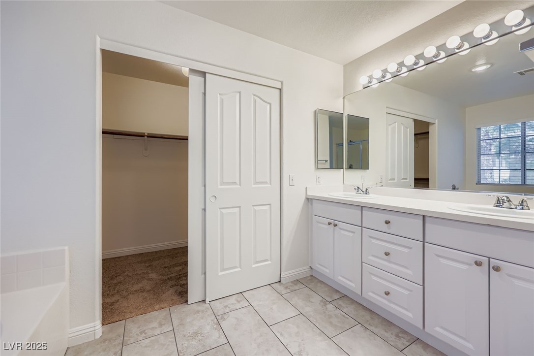 1030 Country Skies Avenue