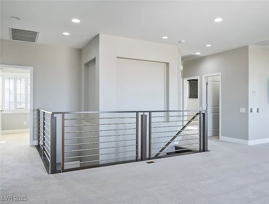 2176 De Narvik Drive
