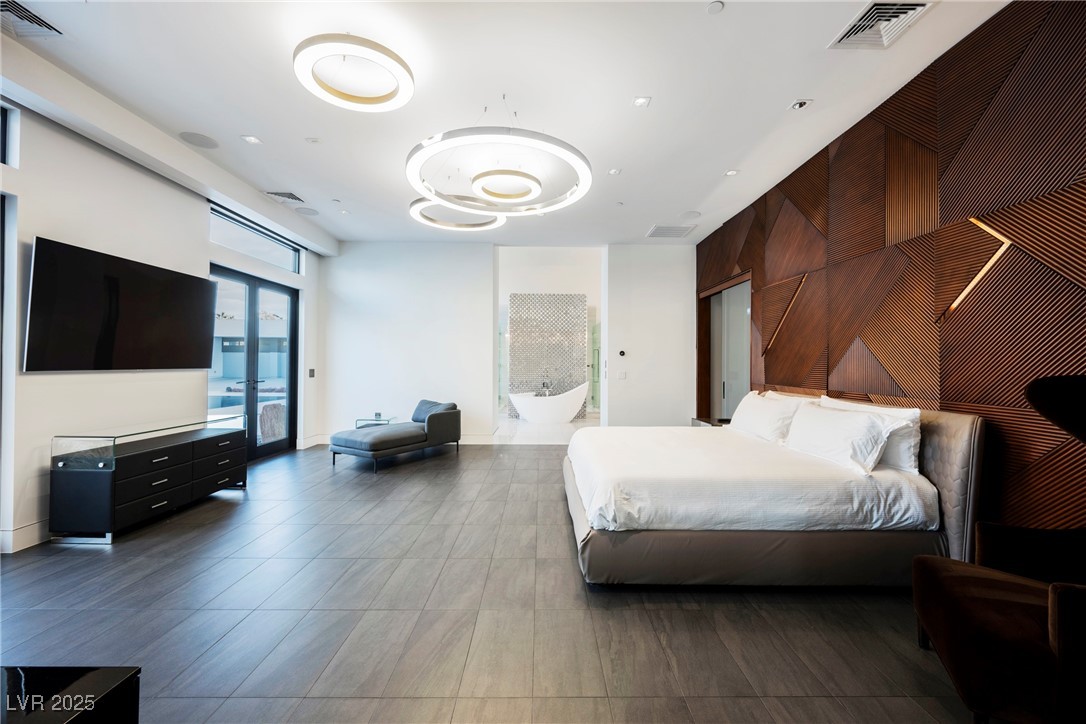 7815 West La Madre Way