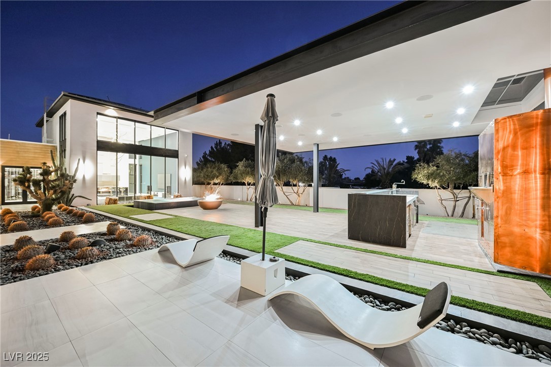 7815 West La Madre Way