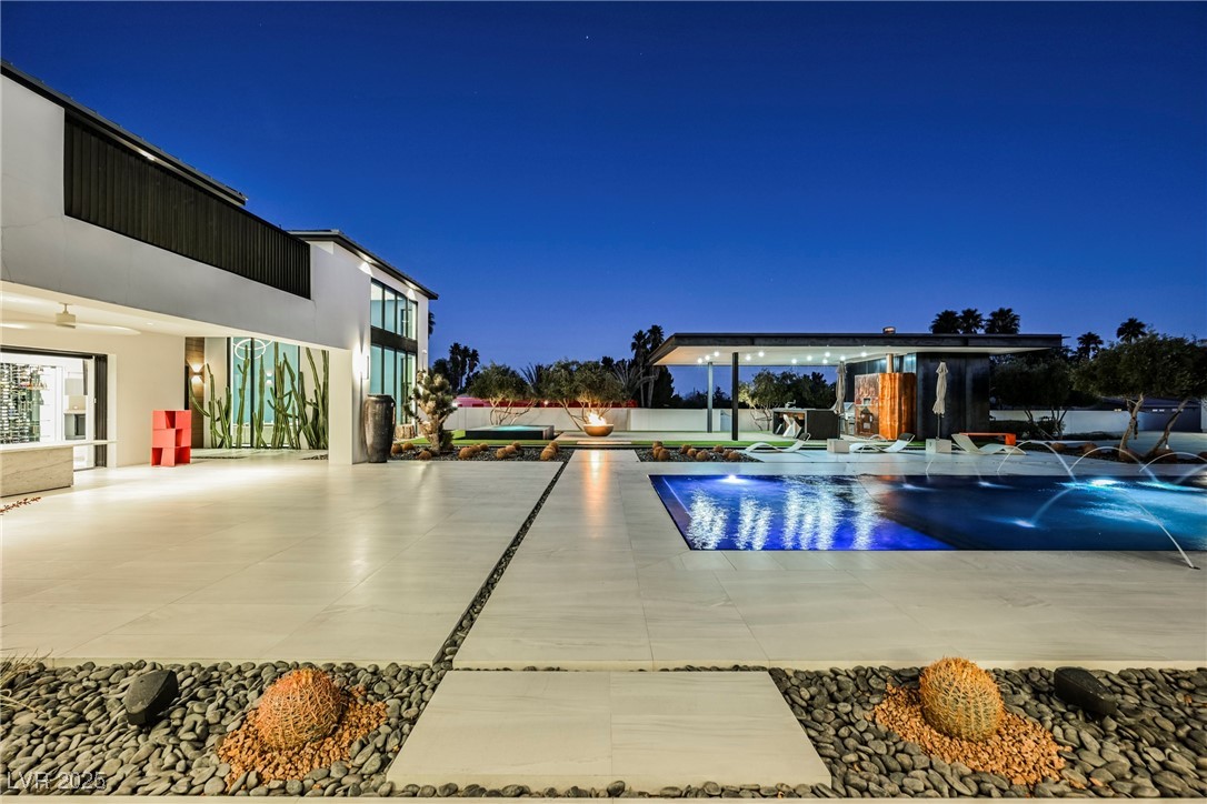 7815 West La Madre Way