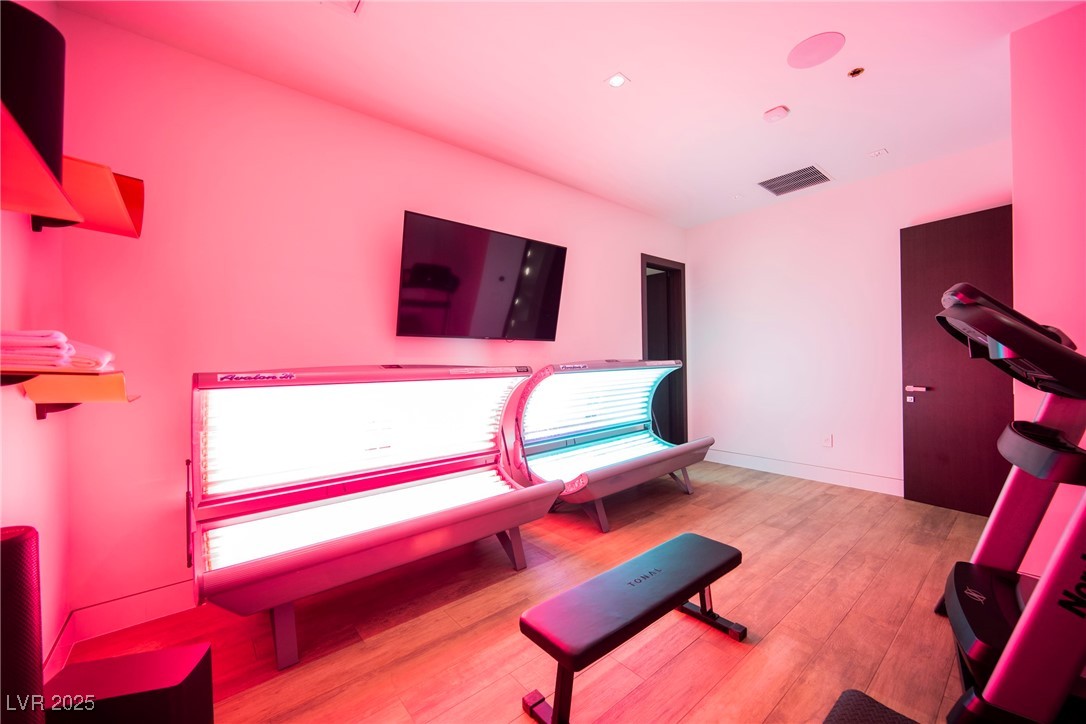 7815 West La Madre Way