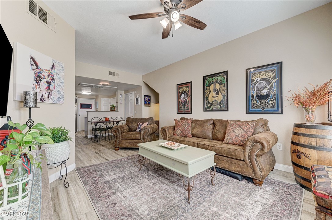 10550 West Alexander Road 1083