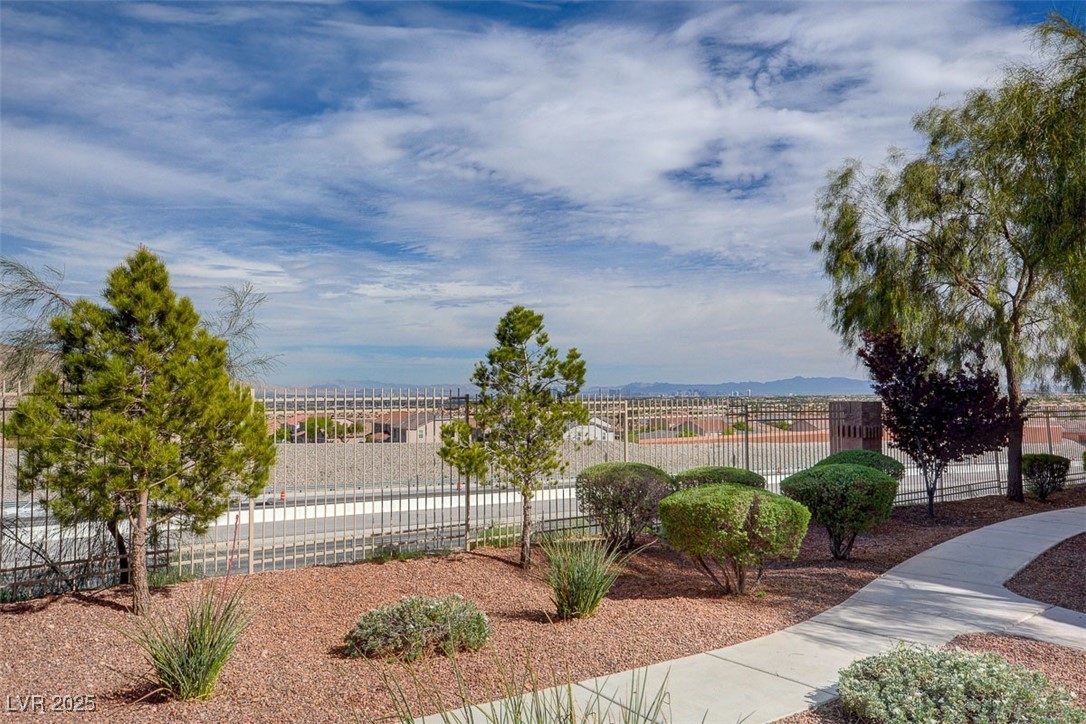 10550 West Alexander Road 1083