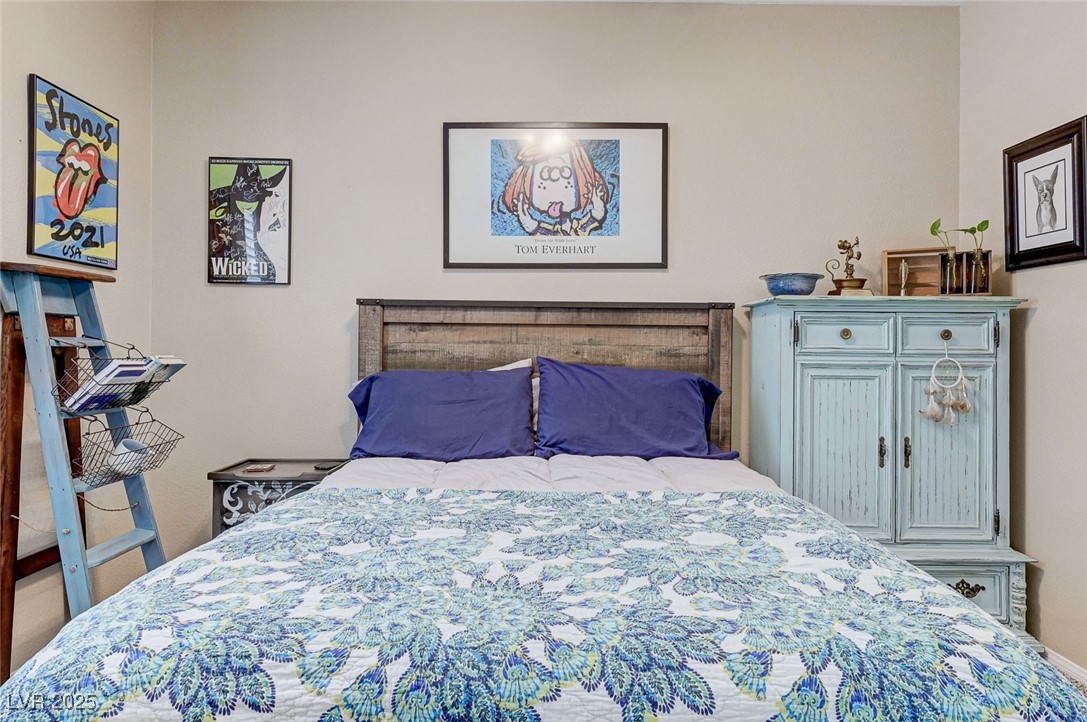 10550 West Alexander Road 1083