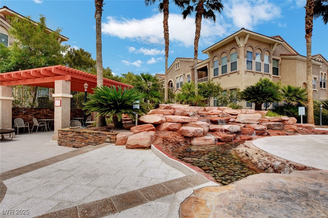 10550 West Alexander Road 1083