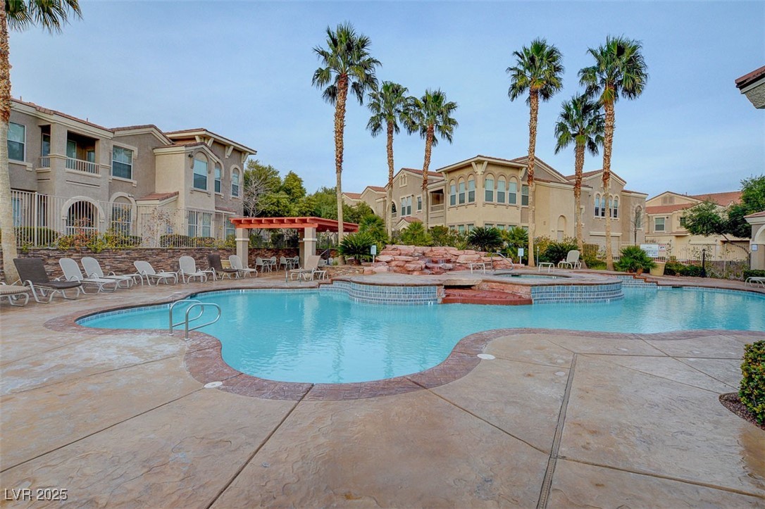 10550 West Alexander Road 1083