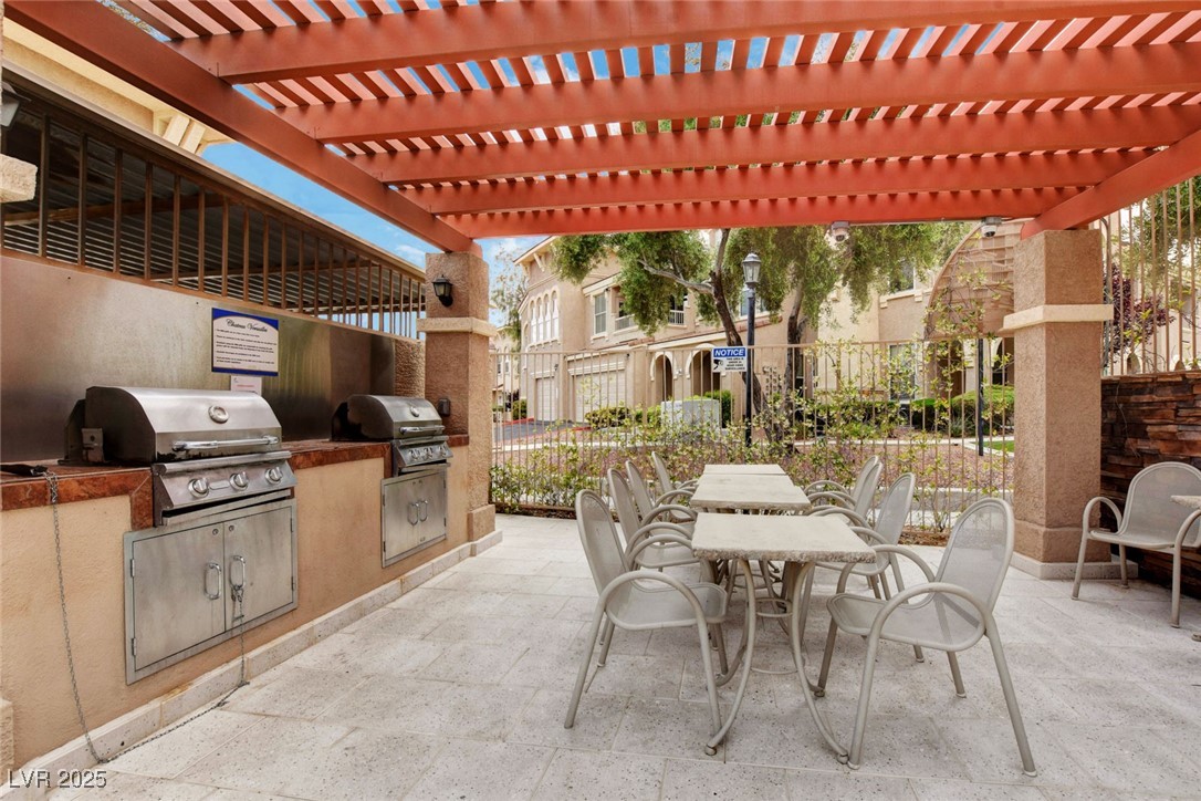 10550 West Alexander Road 1083