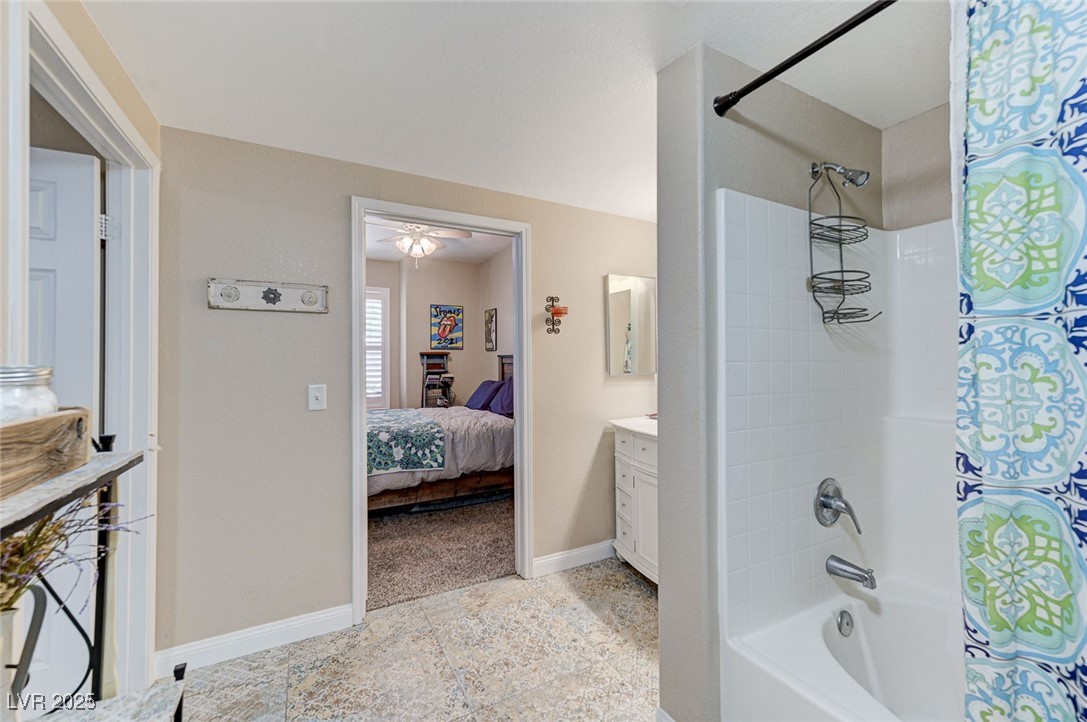 10550 West Alexander Road 1083