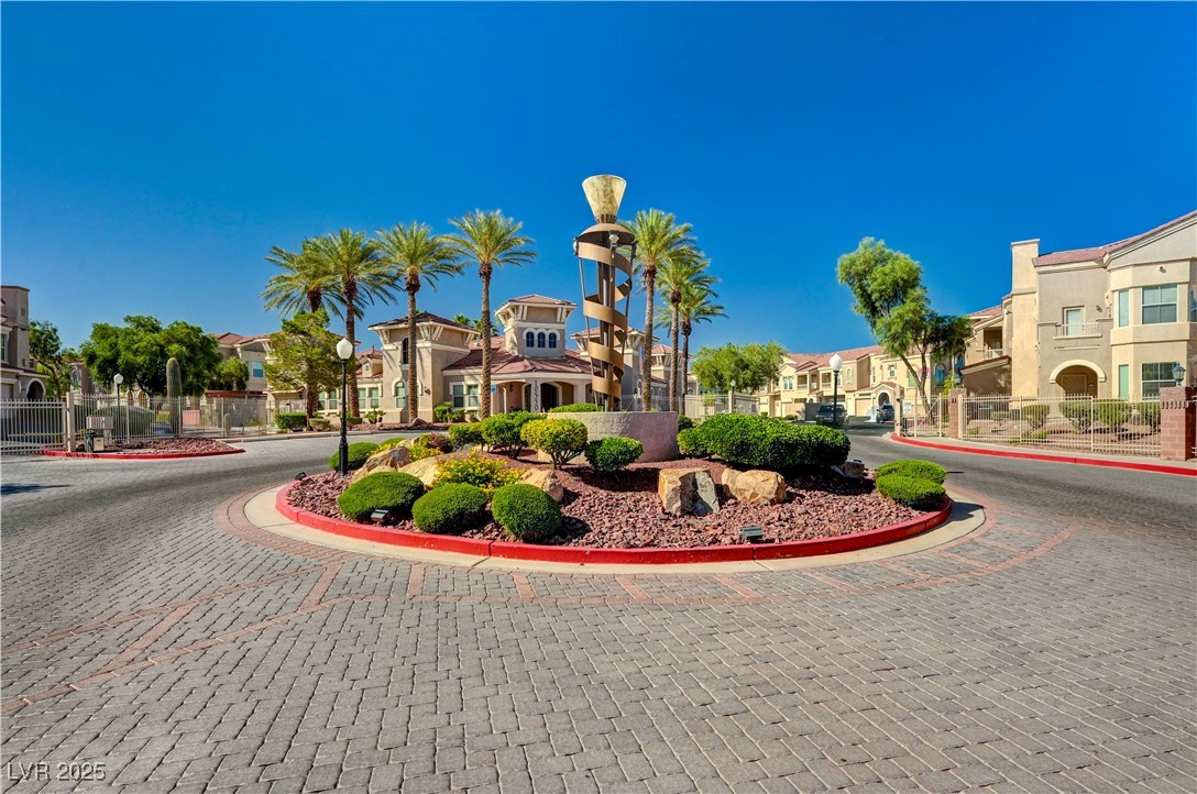 10550 West Alexander Road 1083