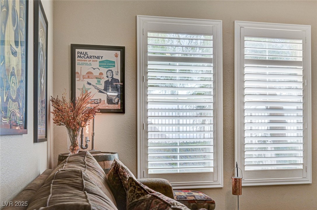 10550 West Alexander Road 1083