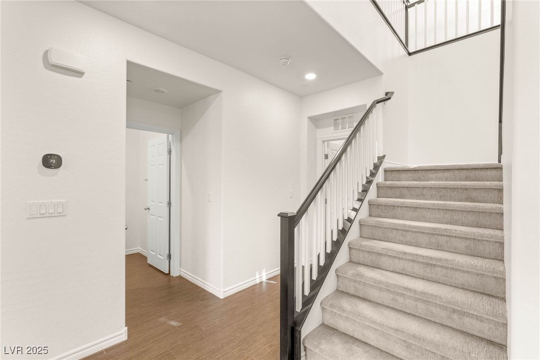 3132 Mossfield Avenue