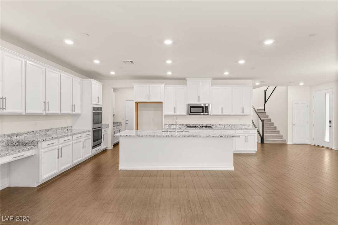 3132 Mossfield Avenue