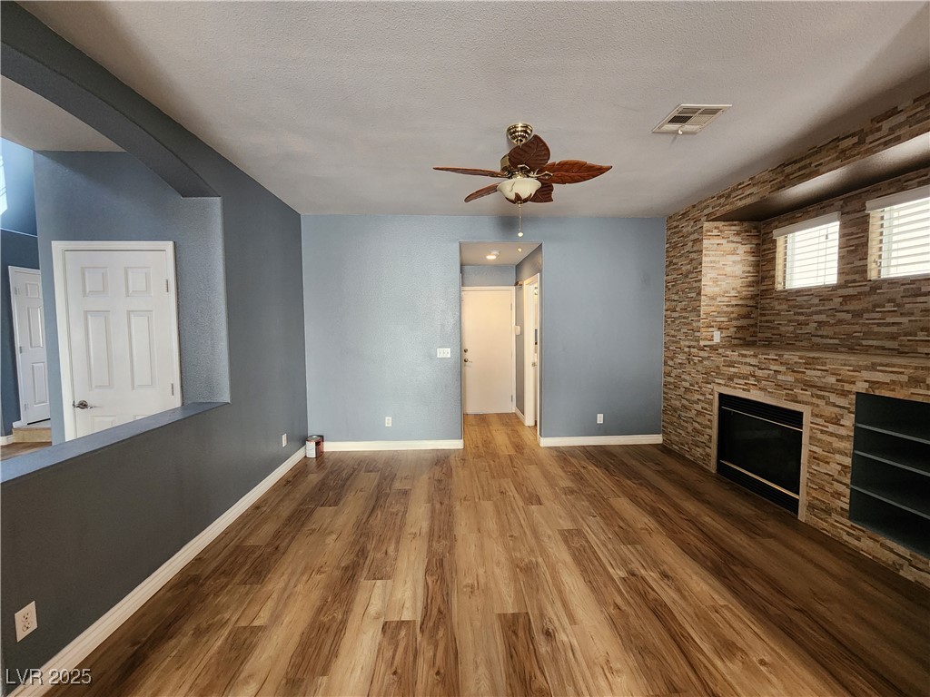 1805 Grand Rodeo Street