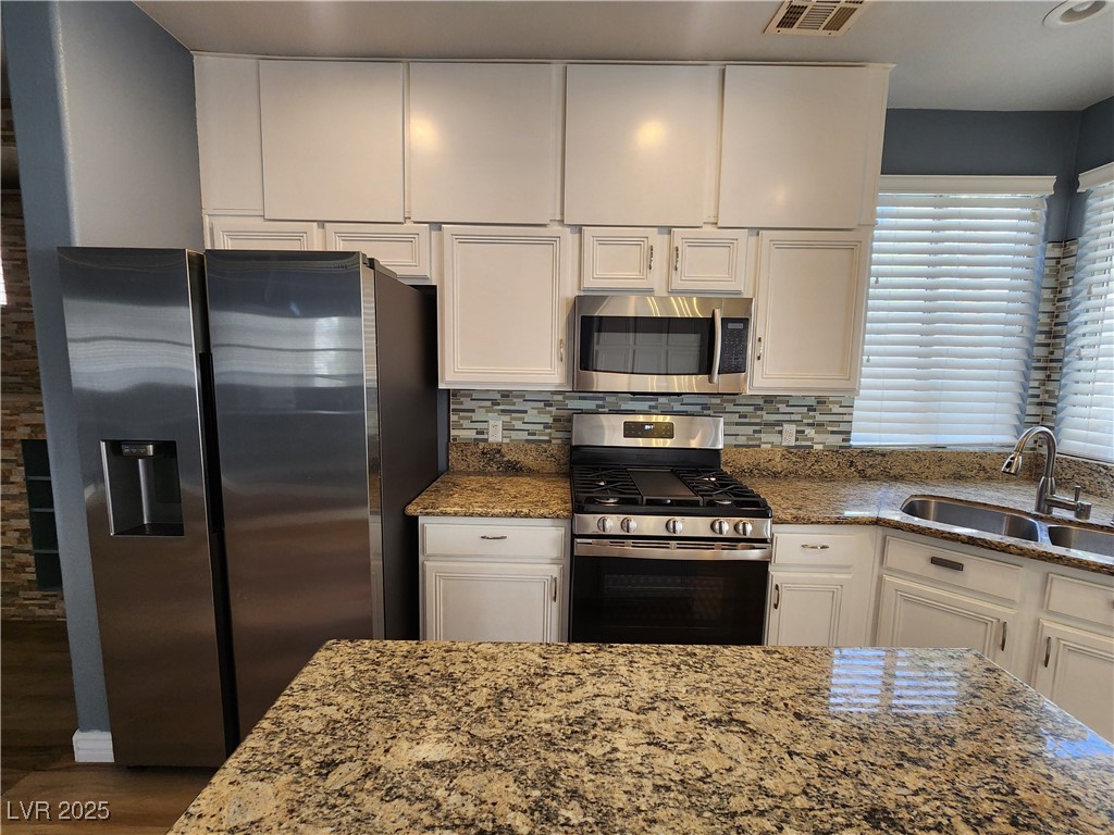 1805 Grand Rodeo Street