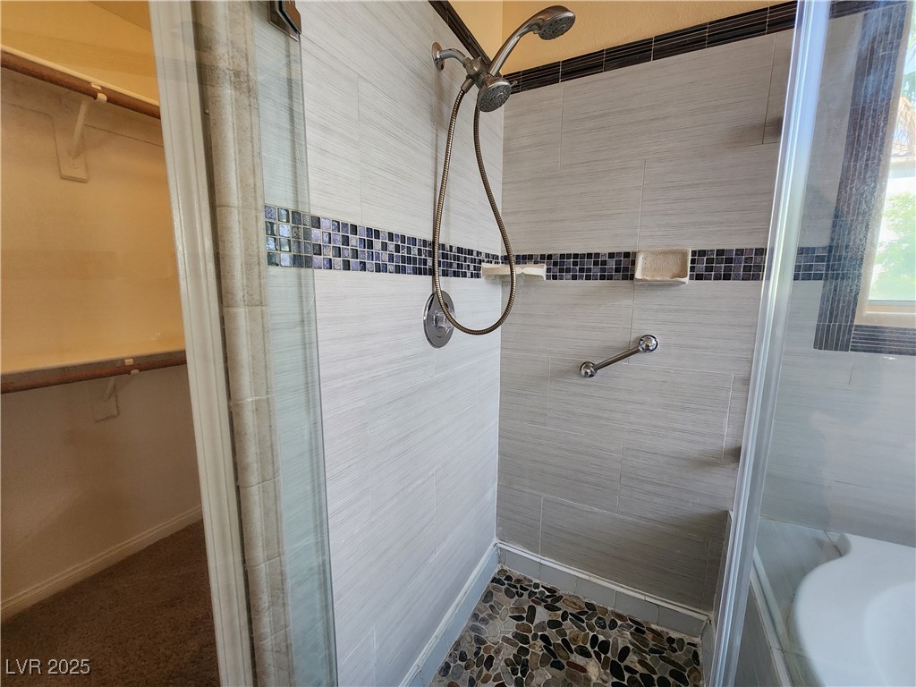 1805 Grand Rodeo Street