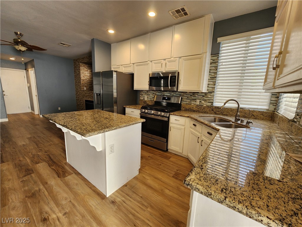 1805 Grand Rodeo Street