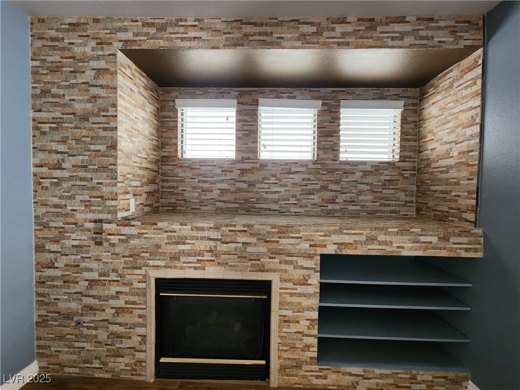 1805 Grand Rodeo Street