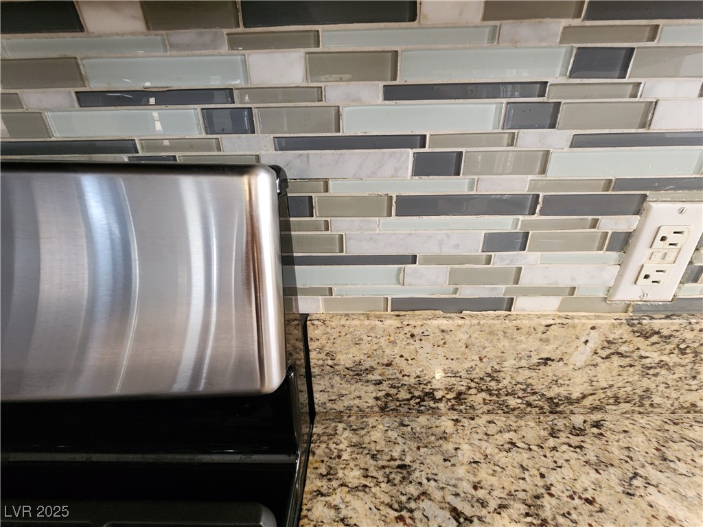 1805 Grand Rodeo Street