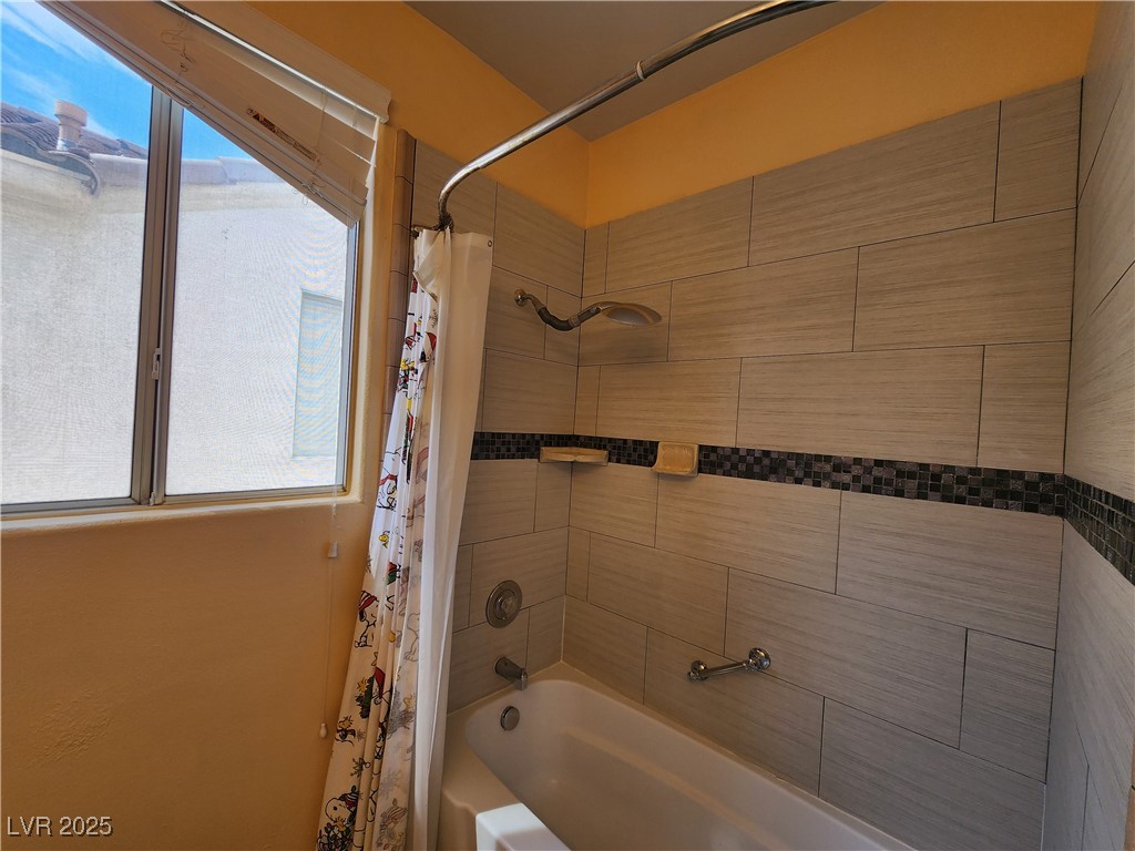 1805 Grand Rodeo Street