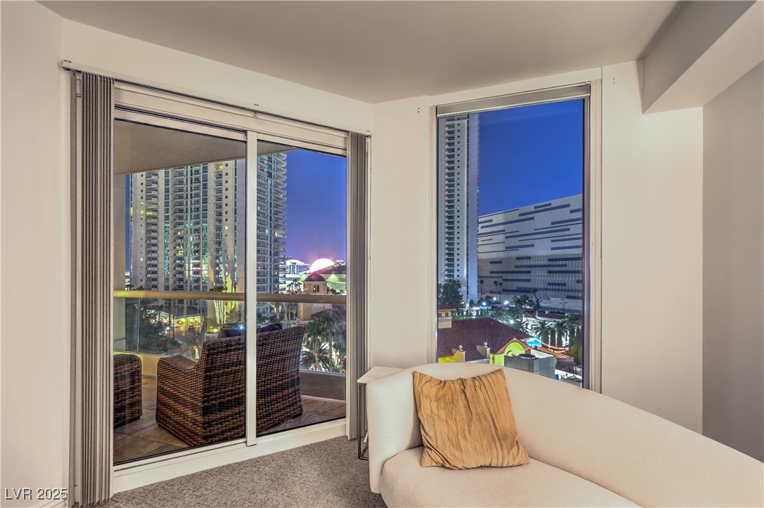 2777 Paradise Road 702