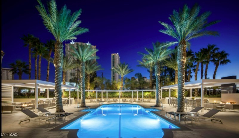 2777 Paradise Road 702