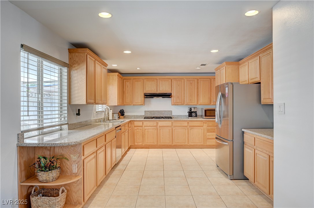 4363 El Cebra Way