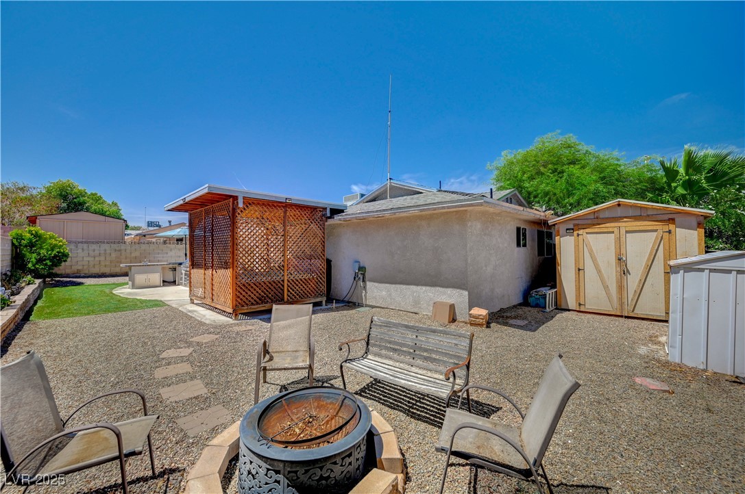 4363 El Cebra Way