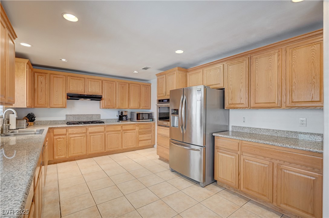 4363 El Cebra Way