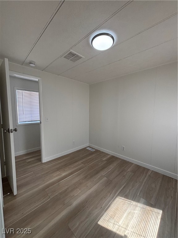 3104 East Nelson Avenue