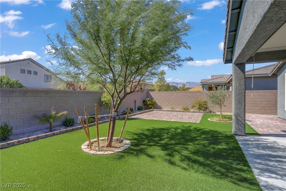 6559 Summershade Street