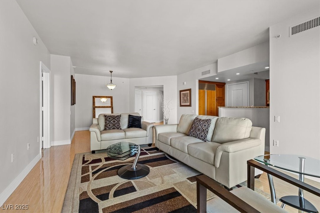 2777 Paradise Road 502