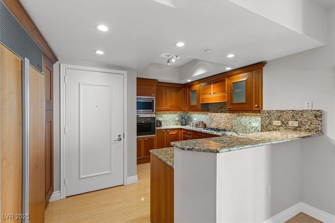 2777 Paradise Road 502