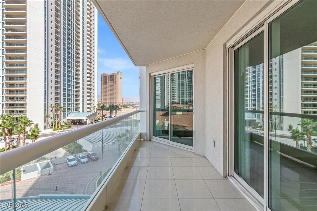 2777 Paradise Road 502