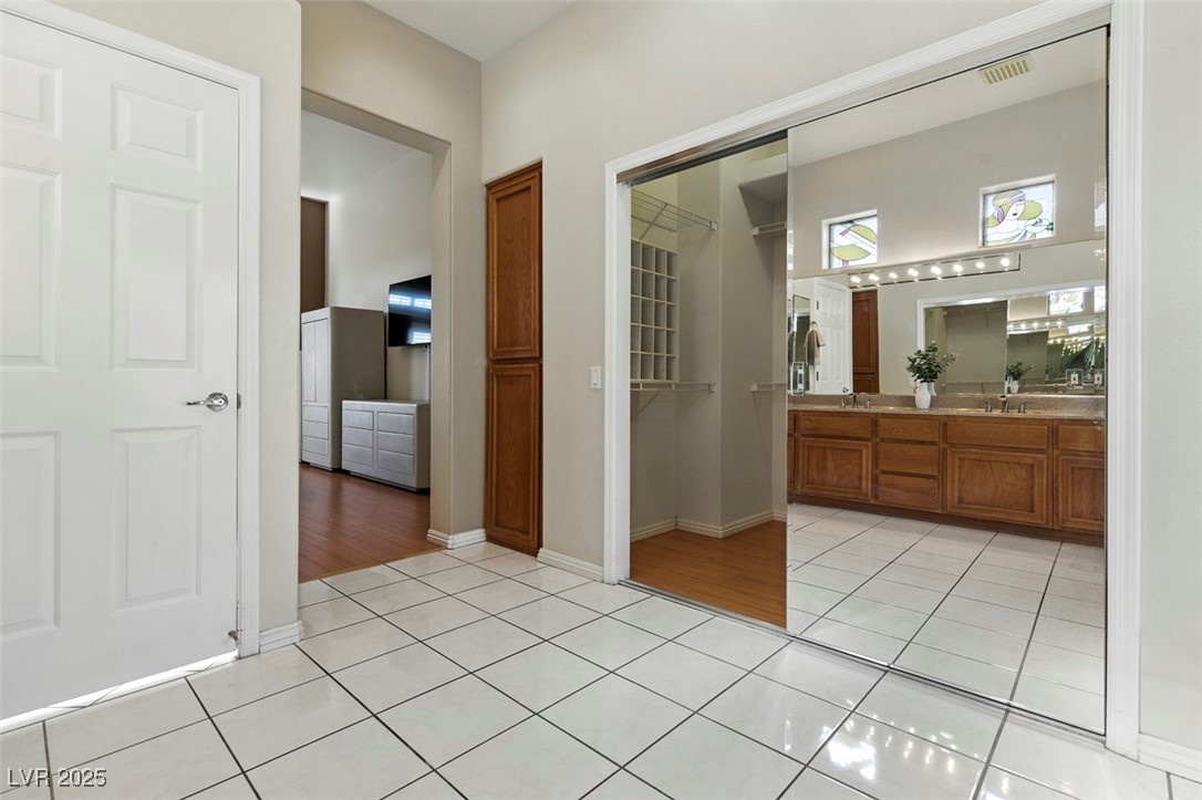 10505 Longwood Drive