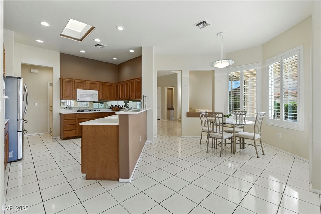 10505 Longwood Drive