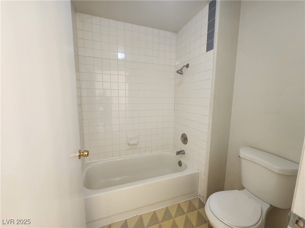 1851 Hillpointe Road 722