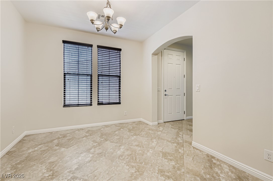 10933 Mount Pendleton Street