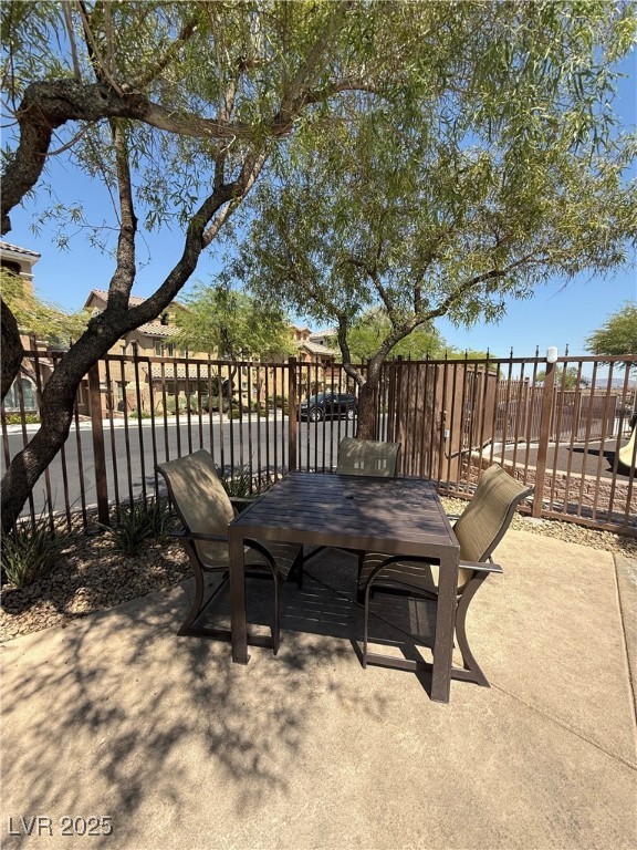 10933 Mount Pendleton Street