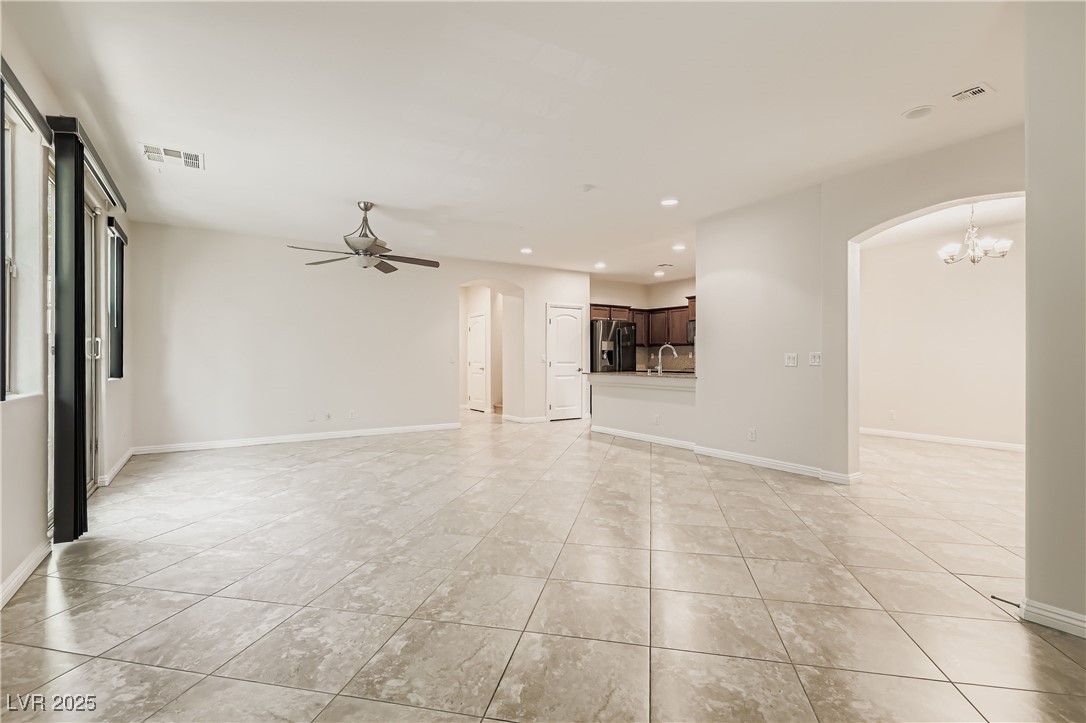 10933 Mount Pendleton Street