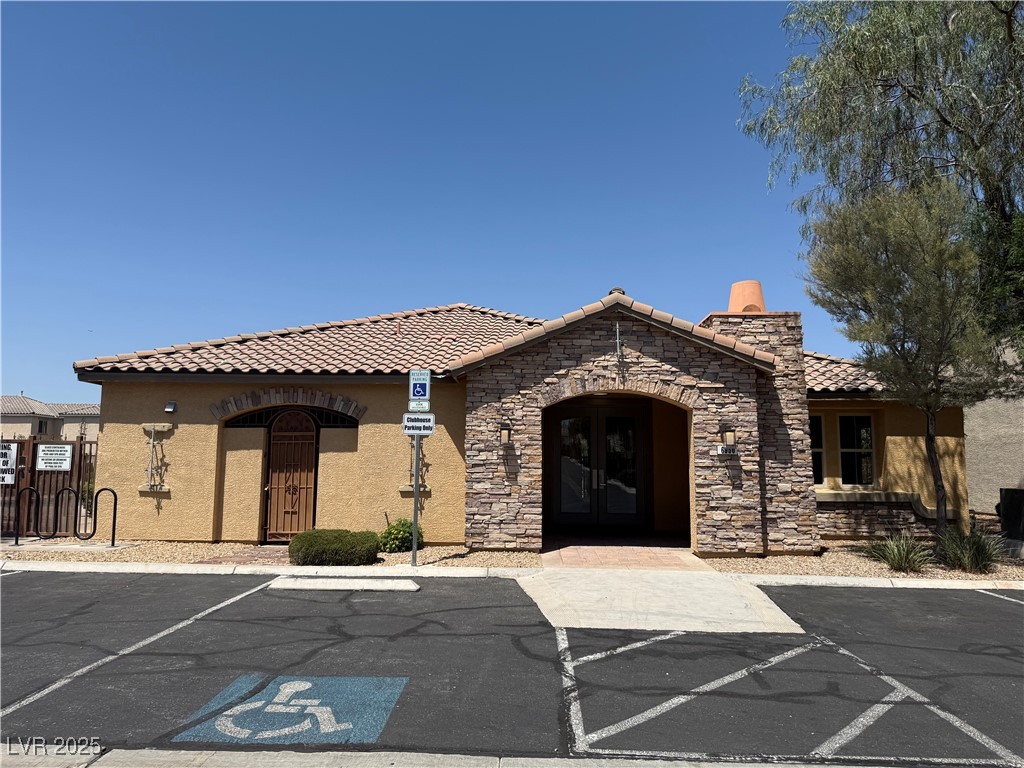 10933 Mount Pendleton Street