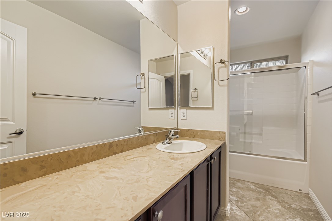 10933 Mount Pendleton Street