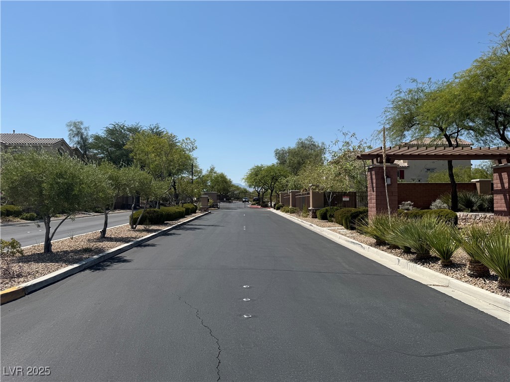 10933 Mount Pendleton Street