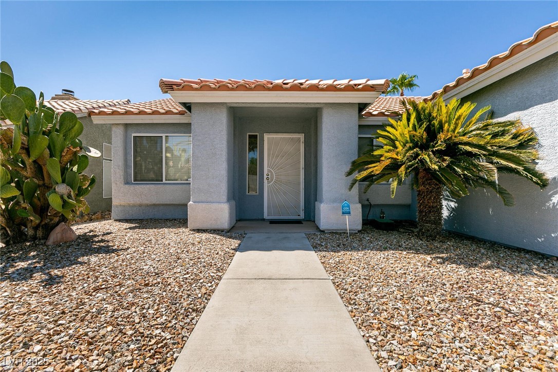 7717 White Grass Avenue