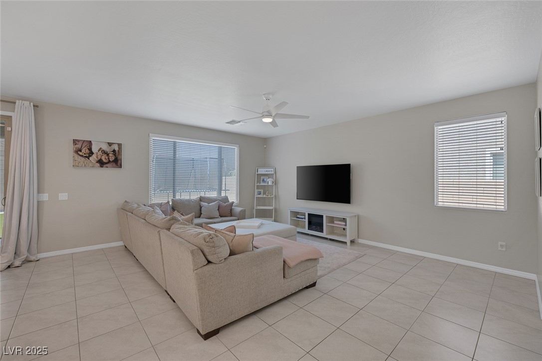 8123 Skye Chalet Street