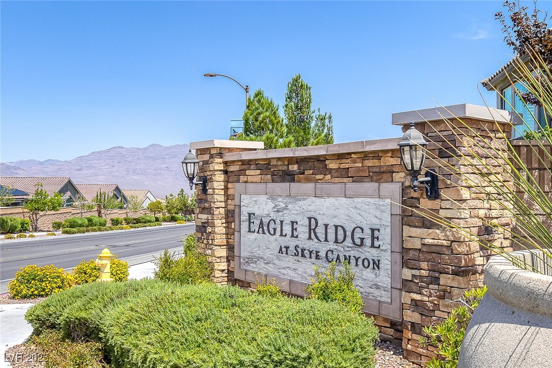 8123 Skye Chalet Street