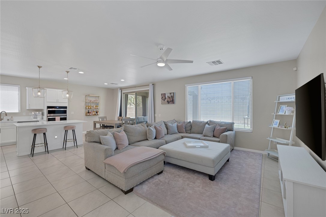 8123 Skye Chalet Street